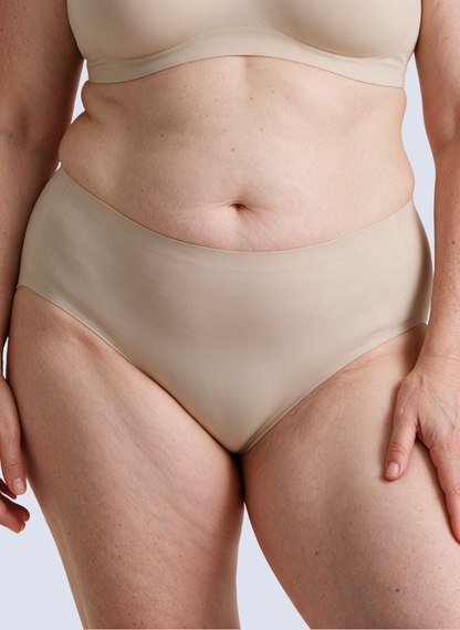 Nude high waisted seamless knickers, front view