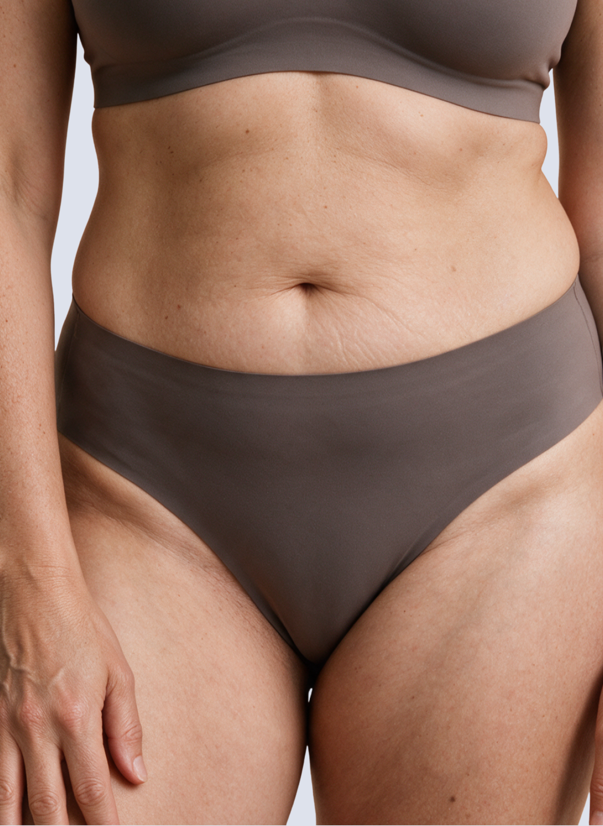 Grey seamless mid rise knickers, front view