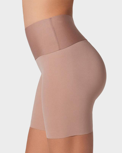 High-waist smoothing shorts