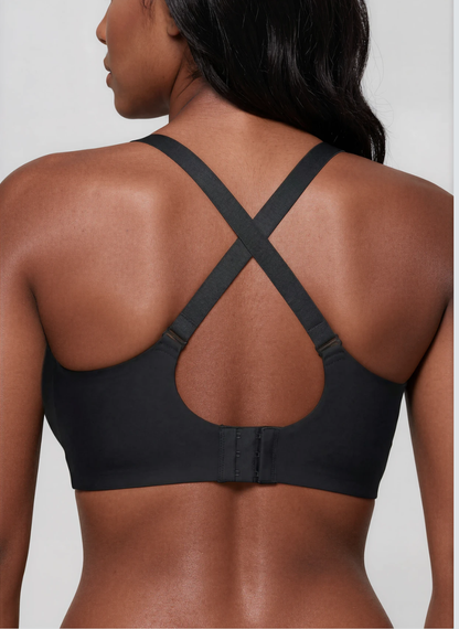 Scalloped wireless bra, back view showing the strap options